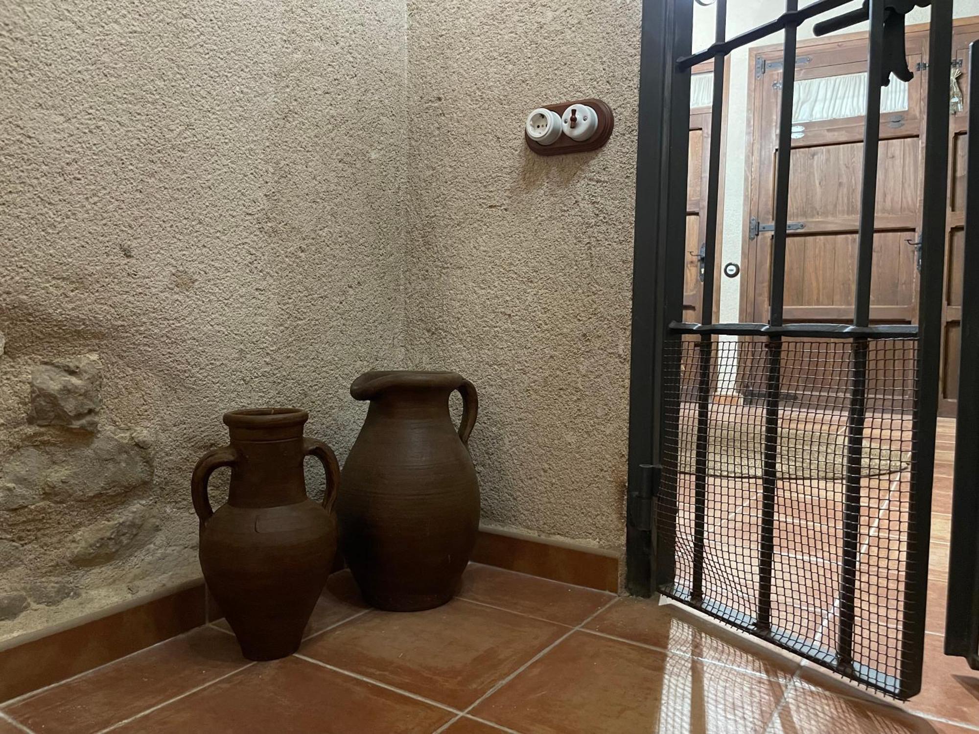 Casa Lidia - Antigua Posada Real 발데로브레스 외부 사진