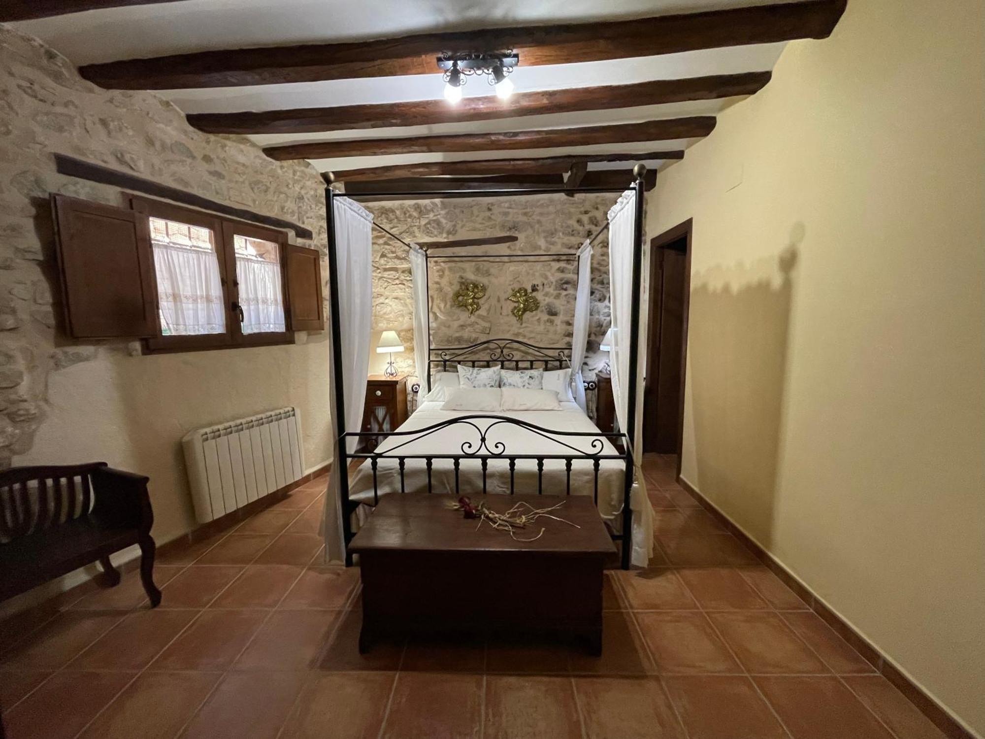 Casa Lidia - Antigua Posada Real 발데로브레스 외부 사진